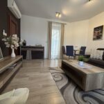 Kawalerka na wynajem w Pszczynie – Apartament WZ‑1 z tarasem i ogródkiem, w pełni umeblowana i klimatyzowana, bez dodatkowych opłat za media